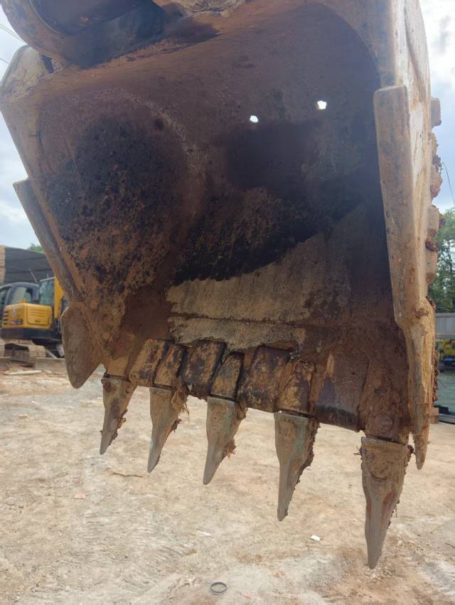 Buy Kobelco SK60 Used Excavator / 6