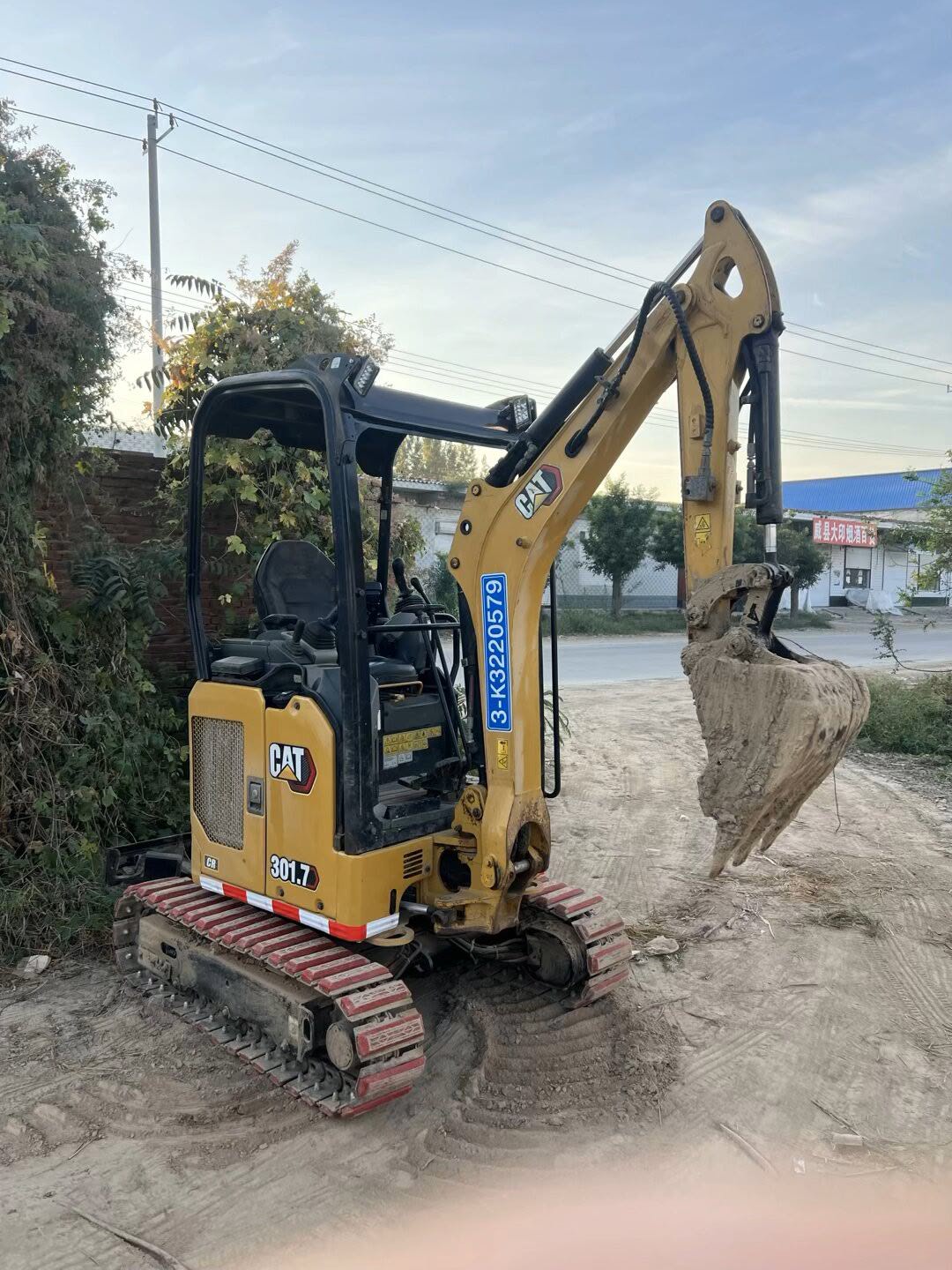 Buy Caterpillar Used Excavator / 3