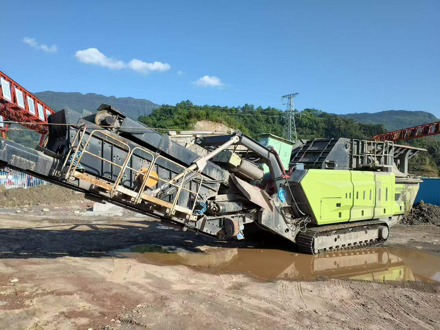 Comprar Metso Outotec LT200 Usado trituradora