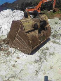 Buy Sumitomo 60 Used Excavator / 12 Buy Sumitomo 60 Used Excavator / 12