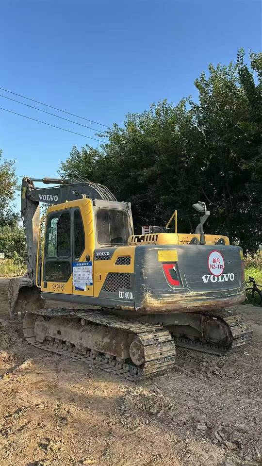 Buy Volvo 140 Used Excavator / 3