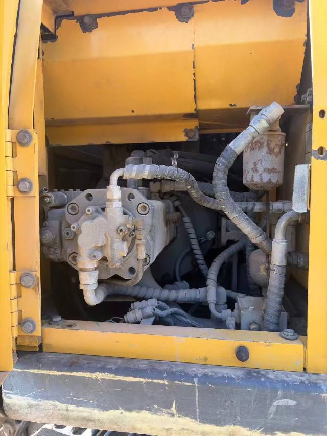 Buy Volvo 140 Used Excavator / 7