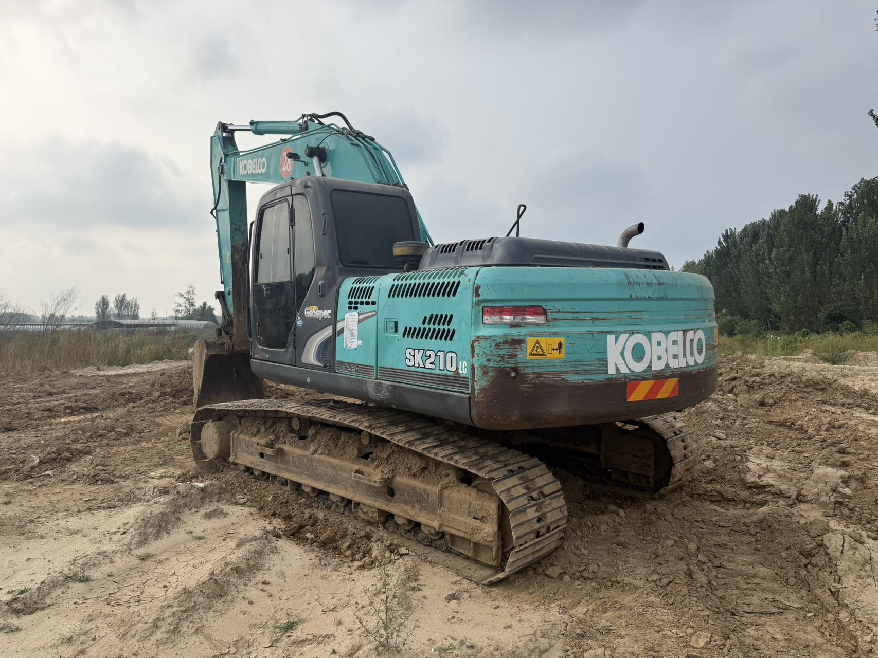 Buy Kobelco 210LC-9 Used Excavator / 2
