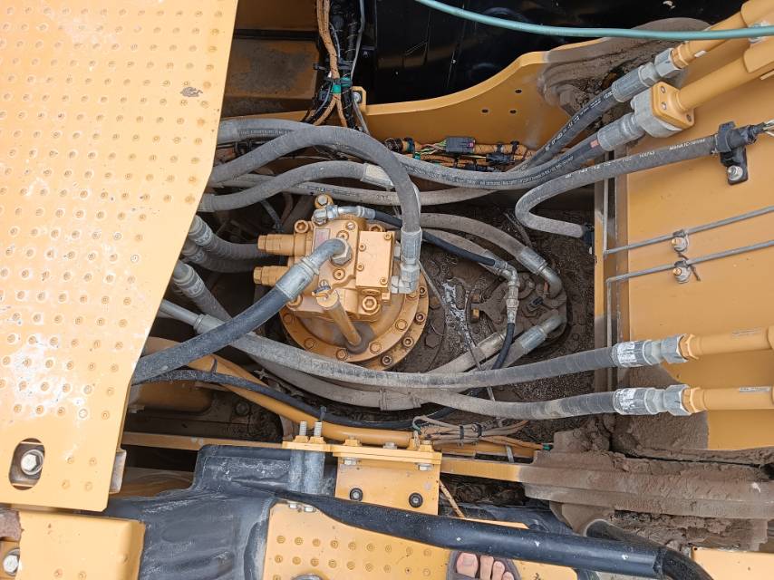 Buy Caterpillar 320GC Used Excavator / 5
