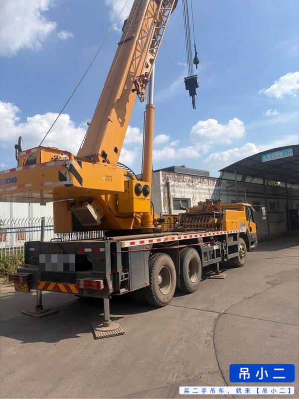 Buy XCMG QY25K5C Used Crane / 2