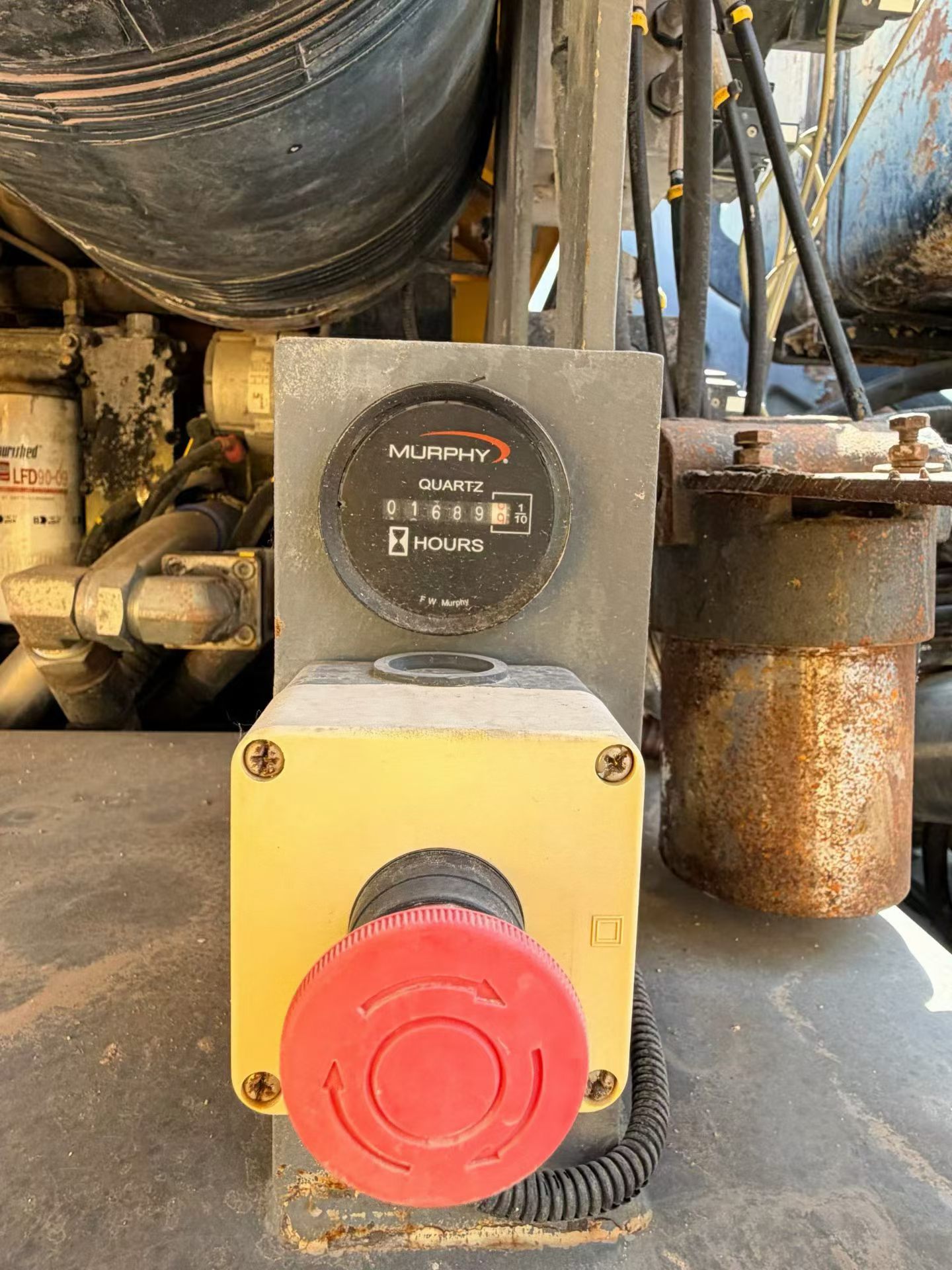 Compre Plataforma de Perforación Equipo de perforación DTH de superficie Epiroc PowerROC T40 Usada / 6