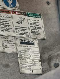 Compre Plataforma de Perforación Jumbo de perforación Sandvik DX700 Usada / 2 Compre Plataforma de Perforación Jumbo de perforación Sandvik DX700 Usada / 2