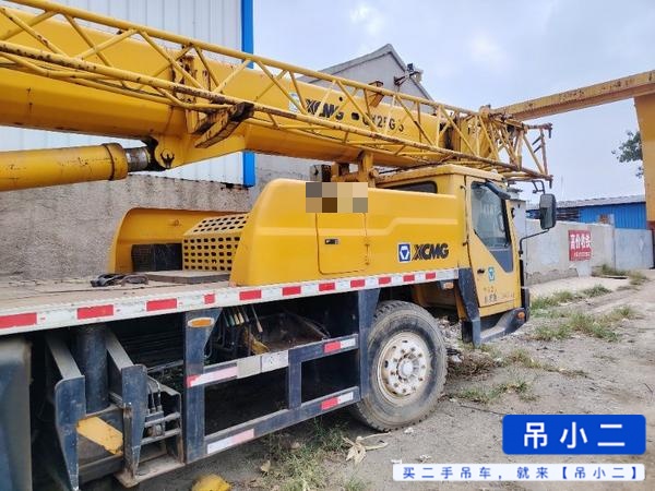 Buy XCMG QY20G Used Crane / 6 Buy XCMG QY20G Used Crane / 6