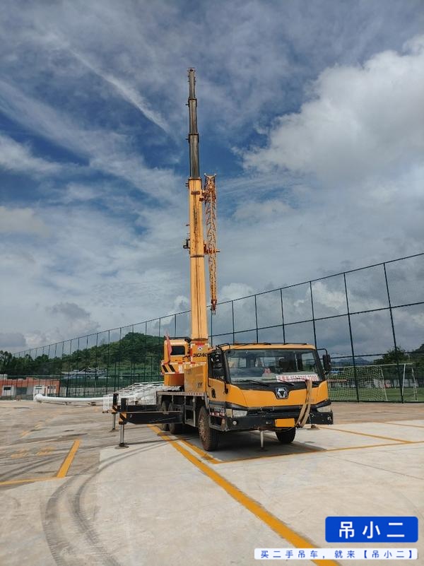 Comprar XCMG QY25K5C Usado Grúa
