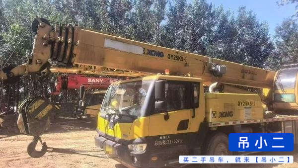 Comprar XCMG QY25K5C Usado Grúa