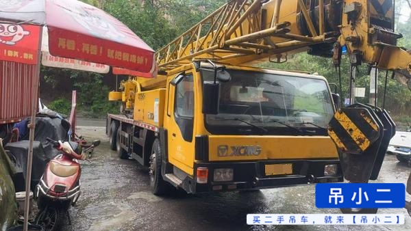 Comprar XCMG QY25K5C Usado Grúa