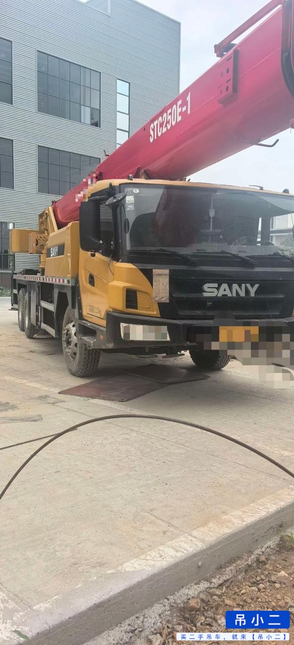 Compre Grúa Sany STC250E5 Usada / 2