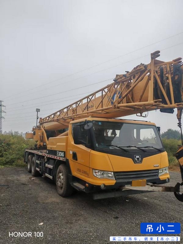 Comprar XCMG QY25K5C Usado Grúa