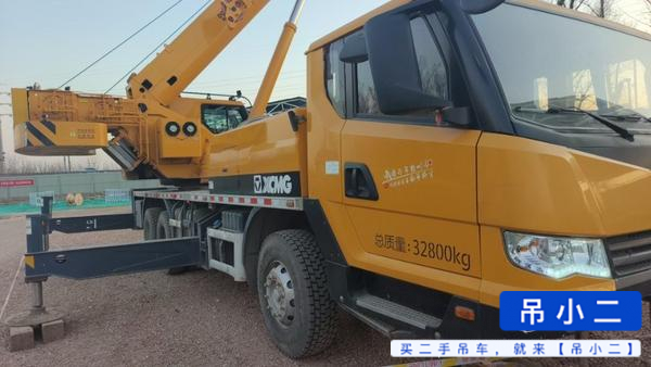 Comprar XCMG QY25K5C Usado Grúa
