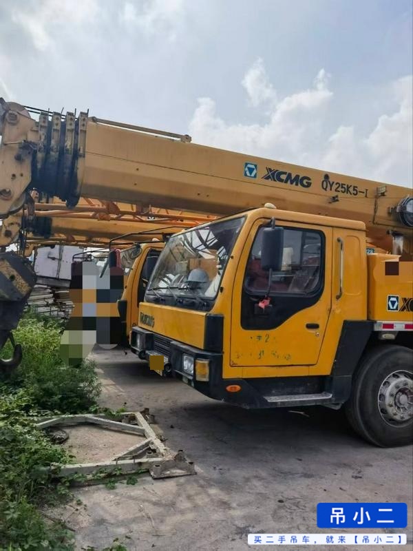 Buy XCMG QY25K5C Used Crane / 2 Buy XCMG QY25K5C Used Crane / 2