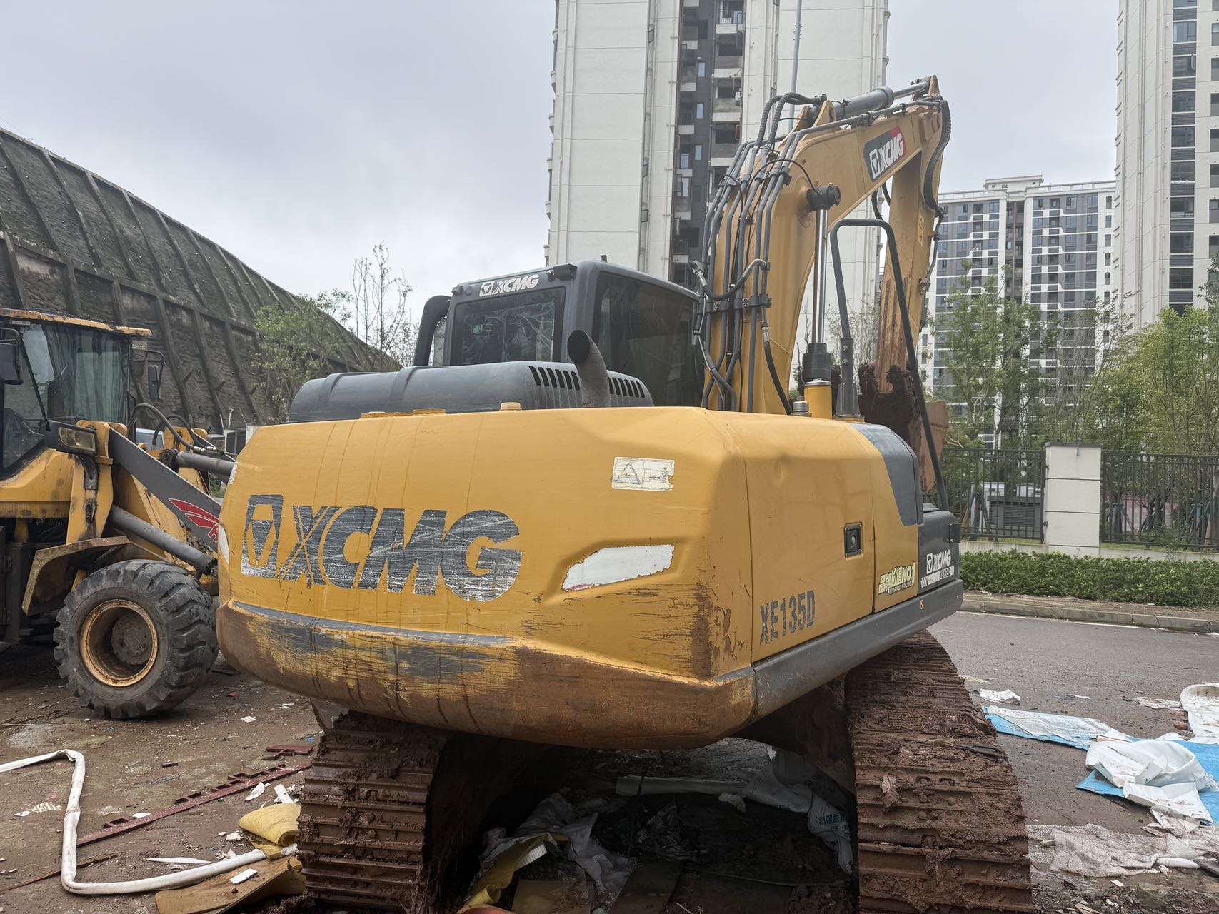 Buy XCMG XE380DK MAX Used Excavator / 3 Buy XCMG XE380DK MAX Used Excavator / 3