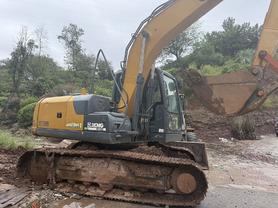 Buy XCMG XE380DK MAX Used Excavator / 2 Buy XCMG XE380DK MAX Used Excavator / 2