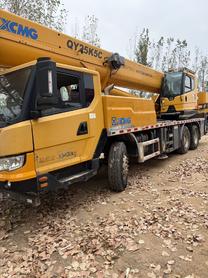 Buy XCMG QY25K5C-1 Used Crane / 4 Buy XCMG QY25K5C-1 Used Crane / 4