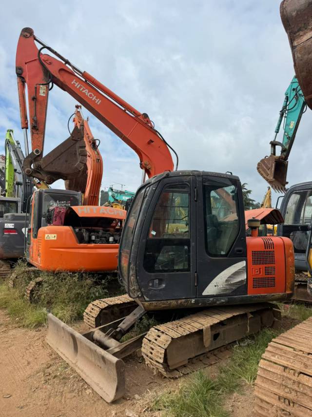 Buy Hitachi ZX60 Used Excavator / 2 Buy Hitachi ZX60 Used Excavator / 2