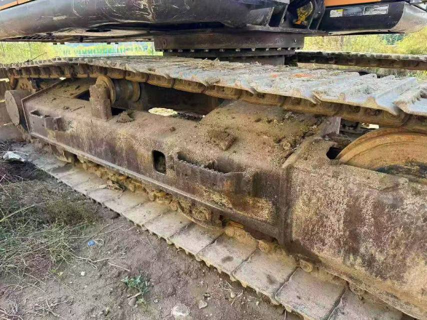 Buy Sany SY135C Used Excavator / 4 Buy Sany SY135C Used Excavator / 4