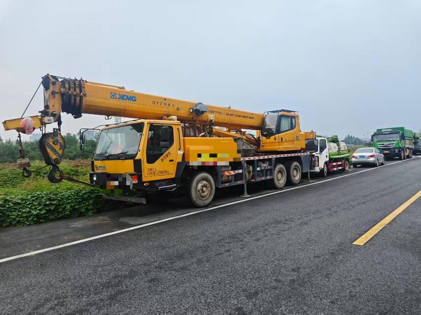 Buy XCMG Used Crane / 2