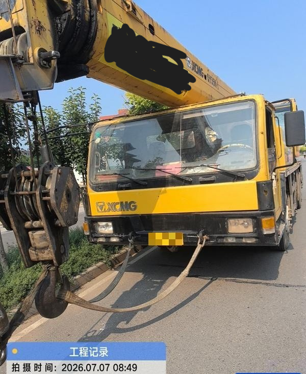 Buy XCMG 25K Used Crane / 3 Buy XCMG 25K Used Crane / 3