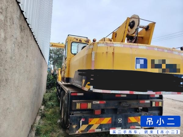 Buy XCMG QY20G Used Crane / 7 Buy XCMG QY20G Used Crane / 7