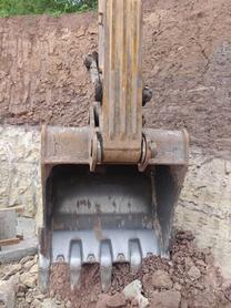 Buy Sany SY245H-S Used Excavator / 2 Buy Sany SY245H-S Used Excavator / 2