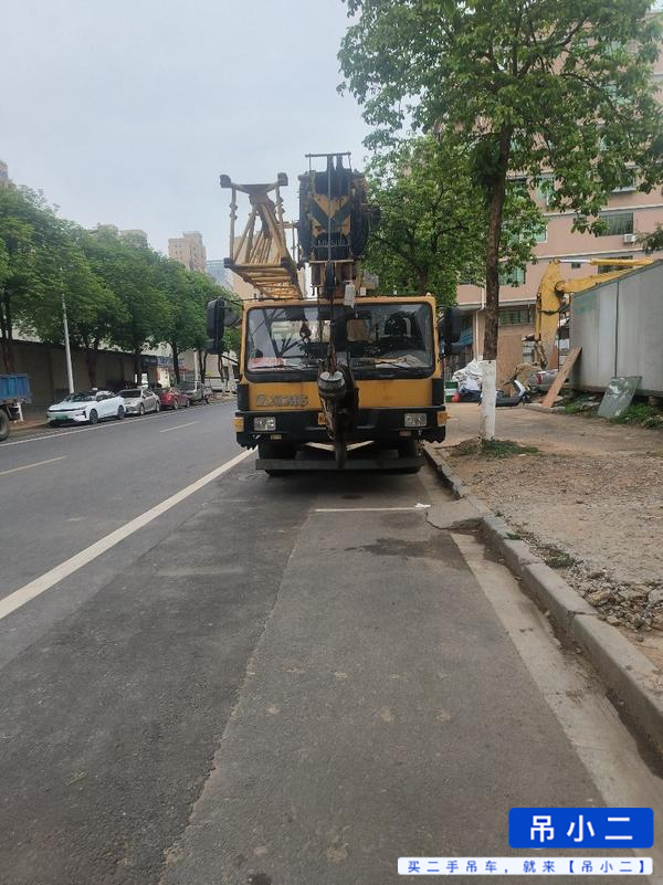 Buy XCMG QY20K5 Used Crane / 4 Buy XCMG QY20K5 Used Crane / 4