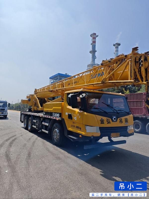 Comprar XCMG 25A Usado Grúa