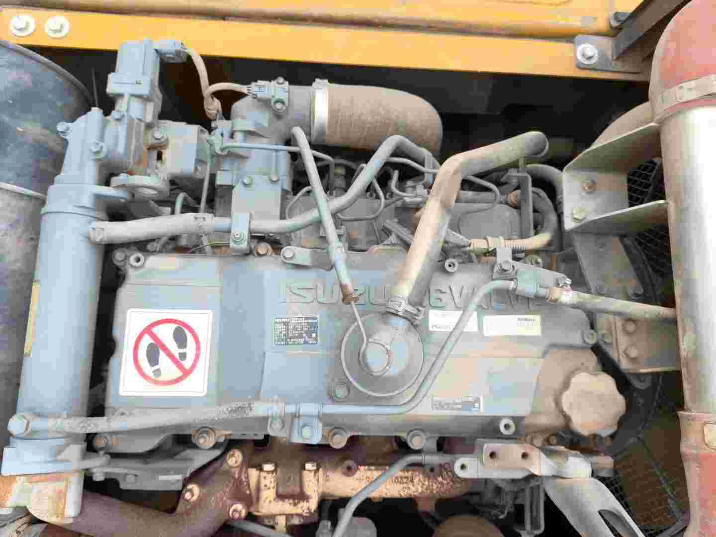 Buy Sany SY200C Used Excavator / 4 Buy Sany SY200C Used Excavator / 4