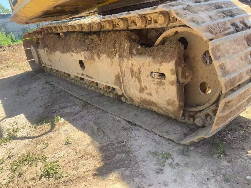Buy Komatsu PC130-7 Used Excavator / 5 Buy Komatsu PC130-7 Used Excavator / 5