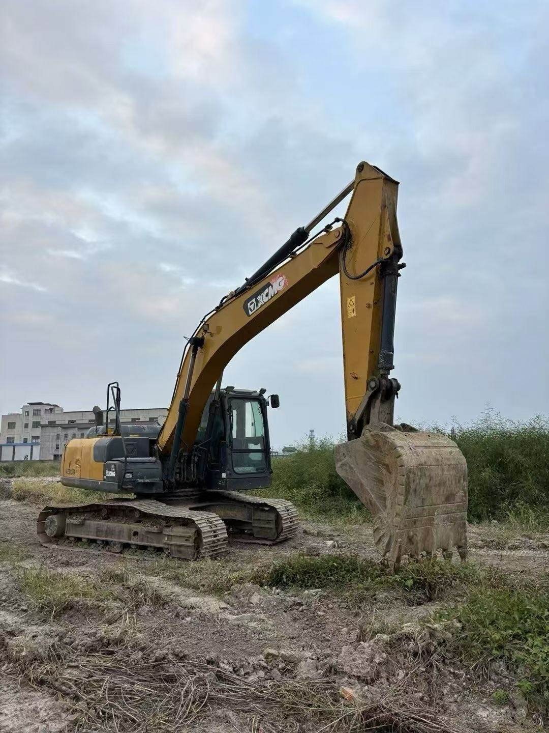 Buy XCMG Used Excavator / 3 Buy XCMG Used Excavator / 3