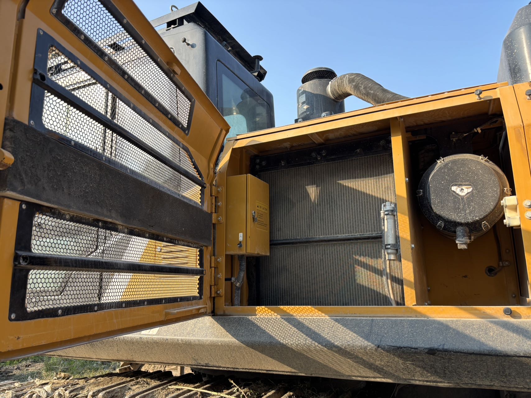 Buy Sany SY485H Used Excavator / 10 Buy Sany SY485H Used Excavator / 10