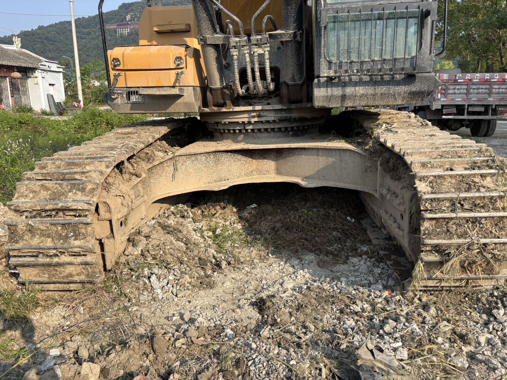 Buy Sany SY485H Used Excavator / 14 Buy Sany SY485H Used Excavator / 14