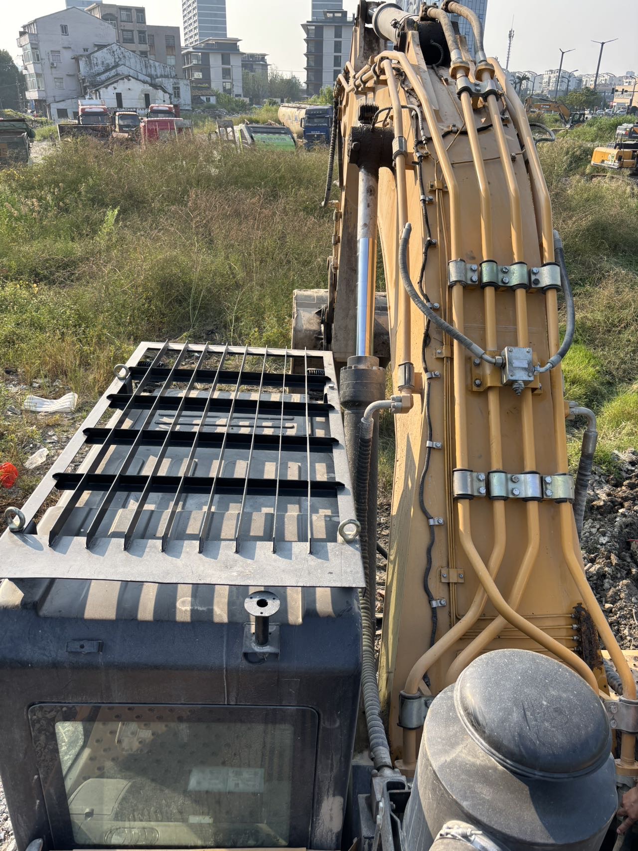 Buy Sany SY485H Used Excavator / 17 Buy Sany SY485H Used Excavator / 17