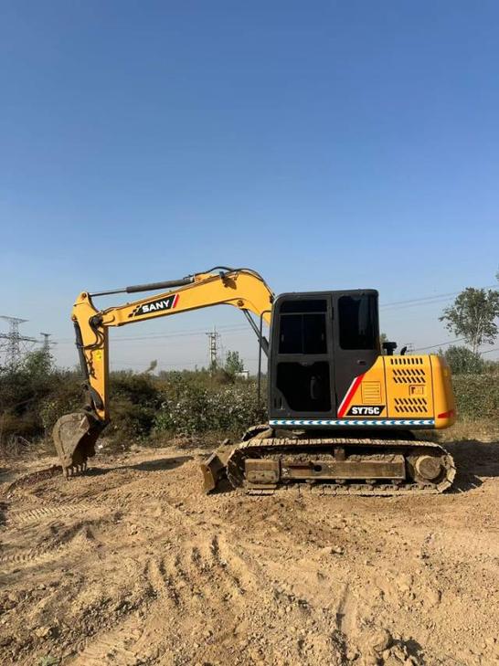 Buy Sany SY75C Used Excavator / 1