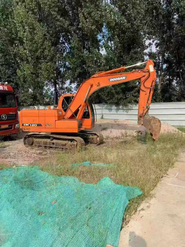 Buy Hitachi ZX120 Used Excavator / 3 Buy Hitachi ZX120 Used Excavator / 3