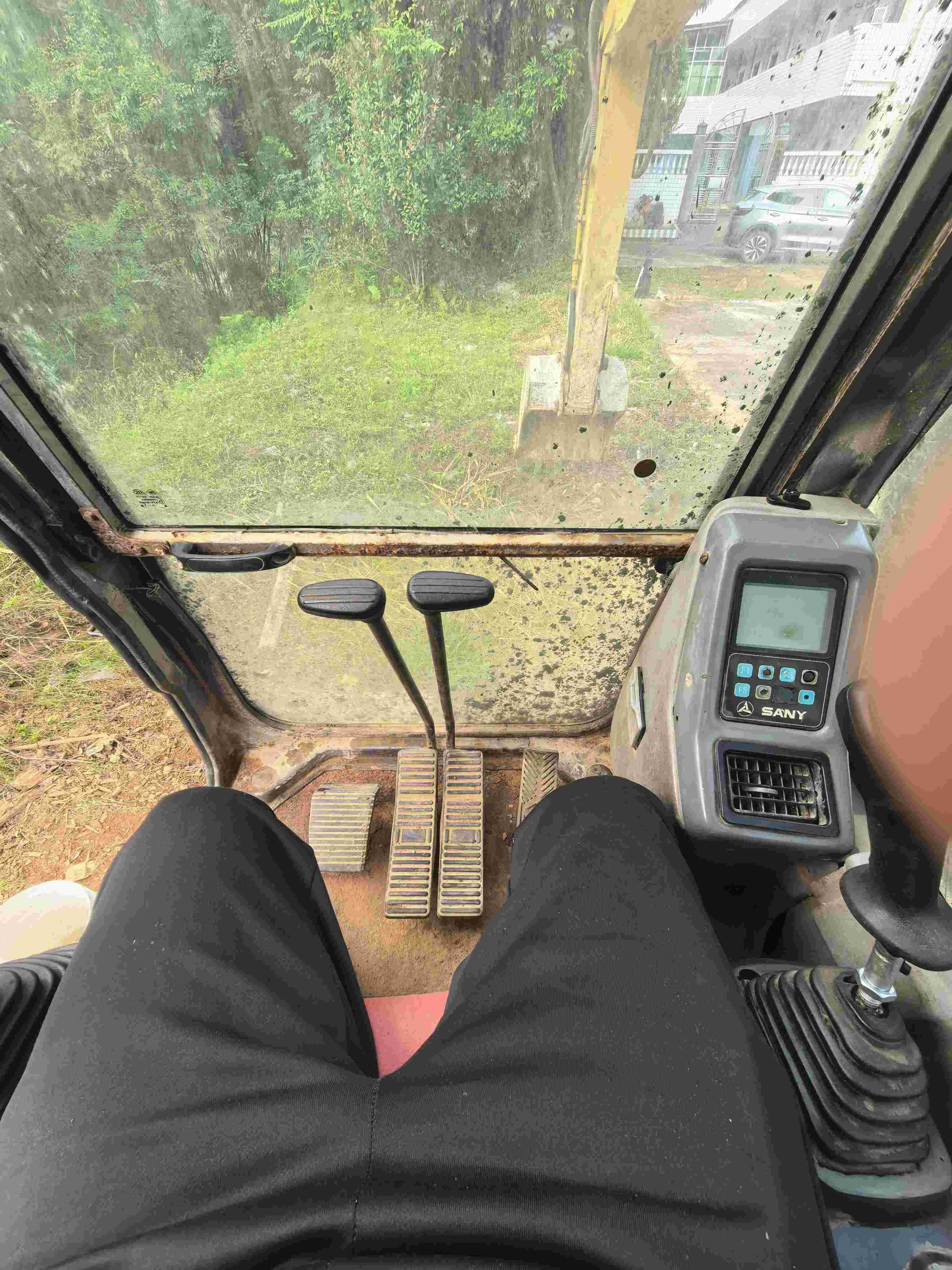 Buy Sany 75C-9 Used Excavator / 4 Buy Sany 75C-9 Used Excavator / 4