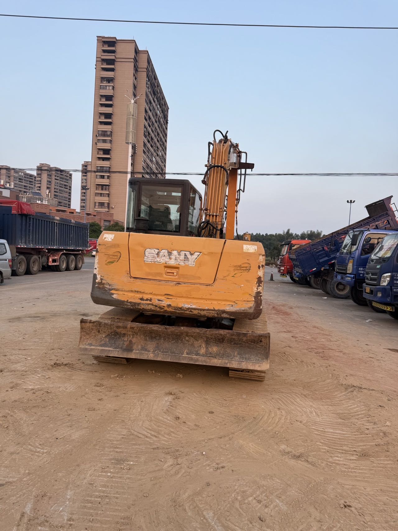 Buy Sany SY95C Used Excavator / 2 Buy Sany SY95C Used Excavator / 2