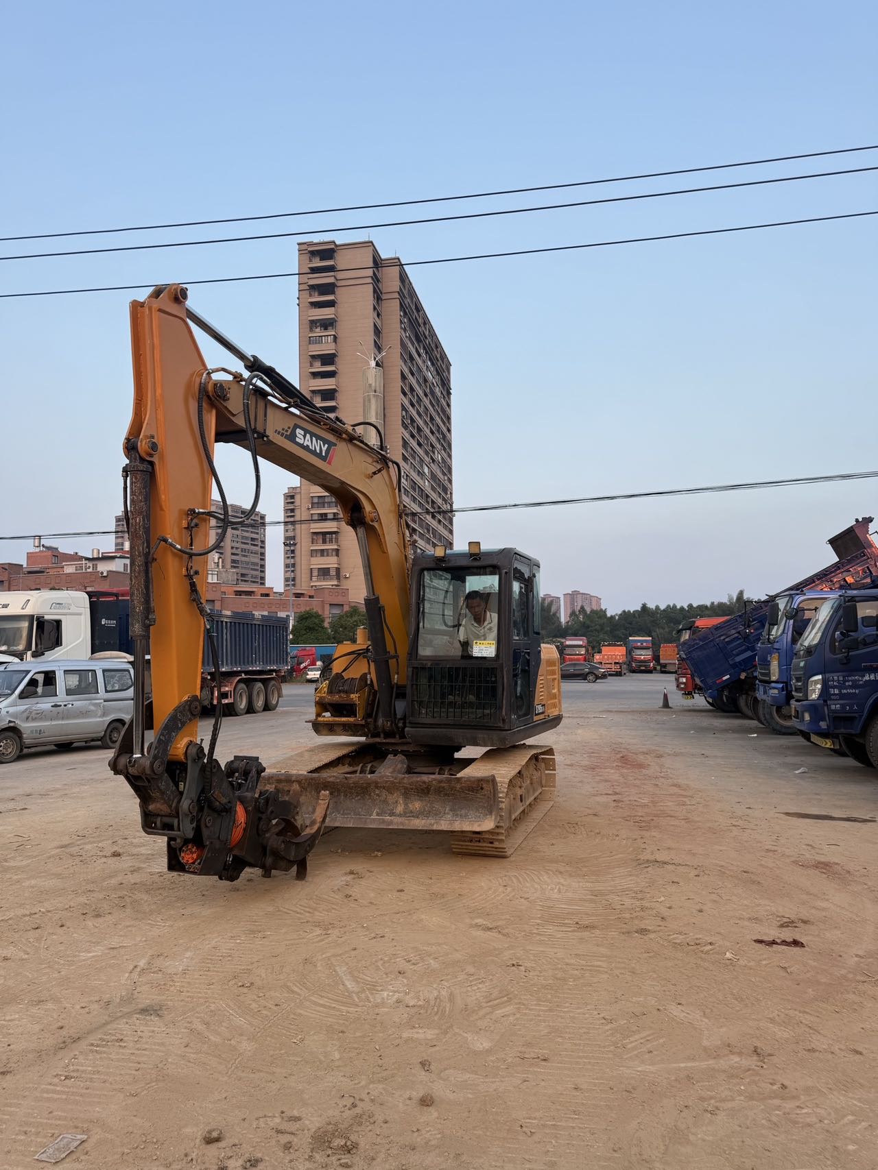 Buy Sany SY95C Used Excavator / 5 Buy Sany SY95C Used Excavator / 5