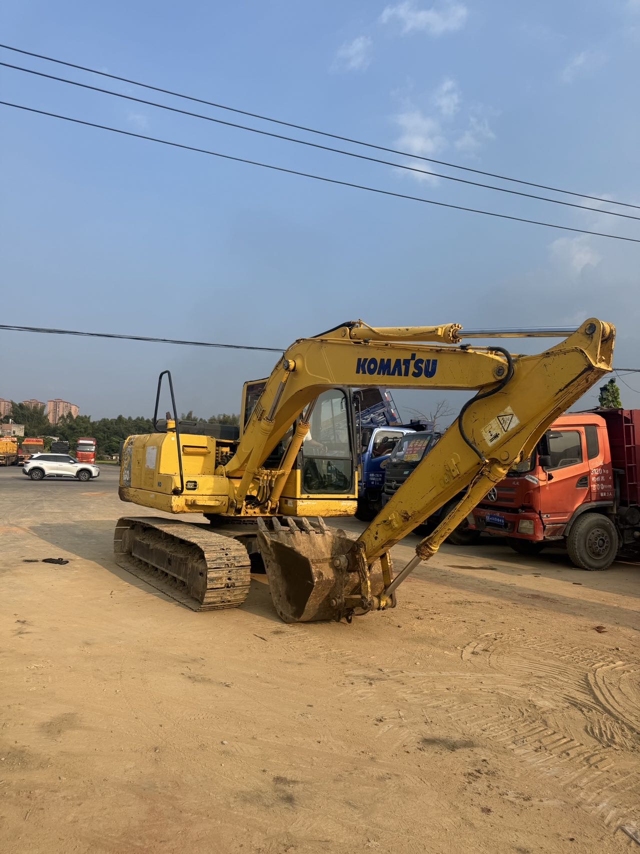Buy Komatsu PC130-7 Used Excavator / 5
