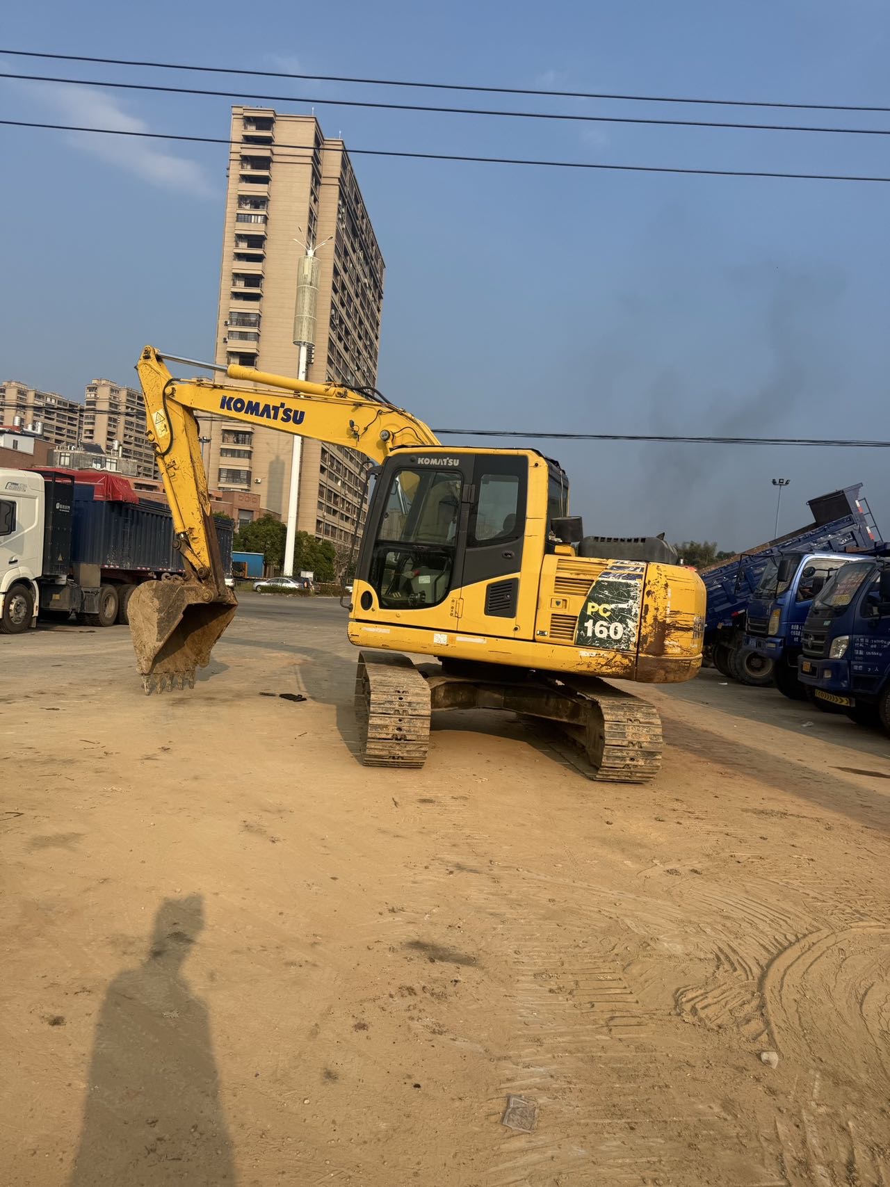 Buy Komatsu PC130-7 Used Excavator / 2