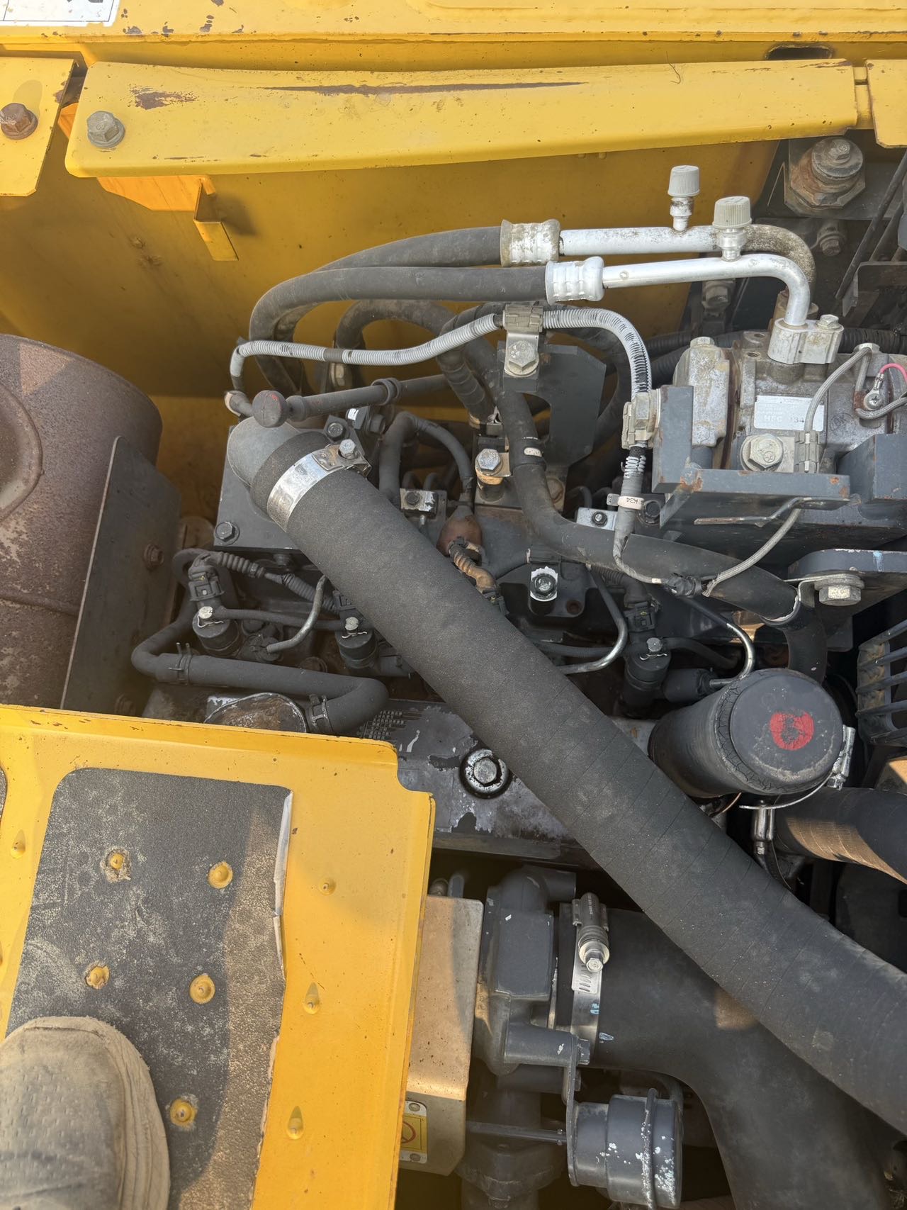 Buy Komatsu PC130-7 Used Excavator / 9