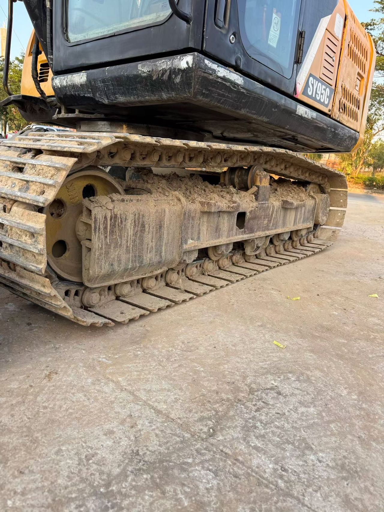 Buy Sany SY85C Used Excavator / 8 Buy Sany SY85C Used Excavator / 8