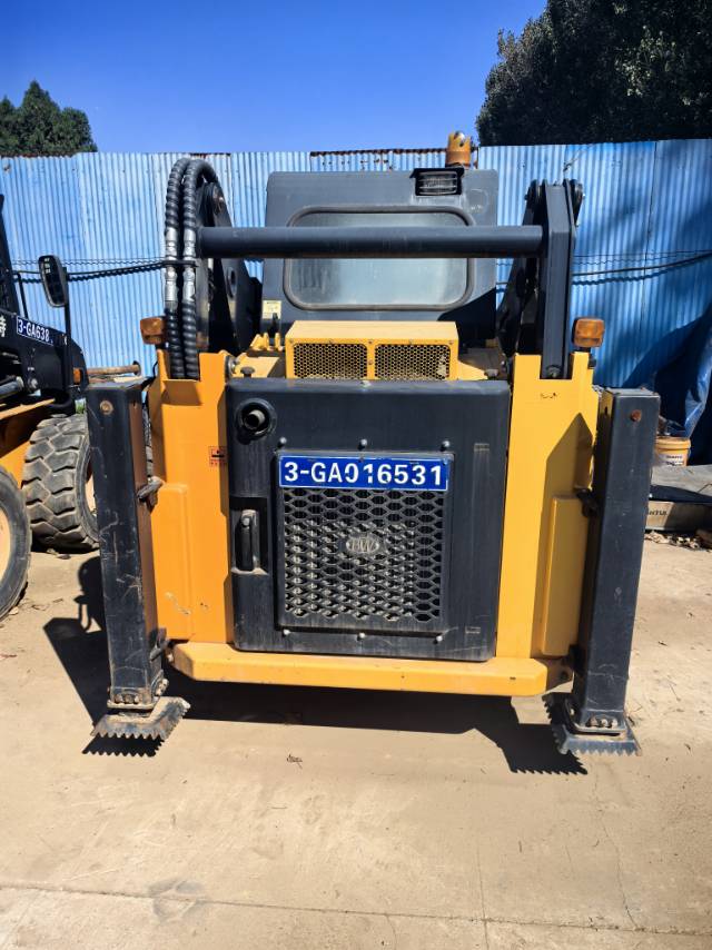 Buy Hyundai Used Excavator / 6