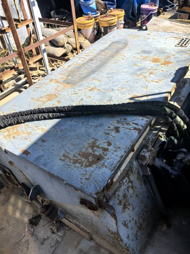 Buy Hyundai Used Excavator / 3