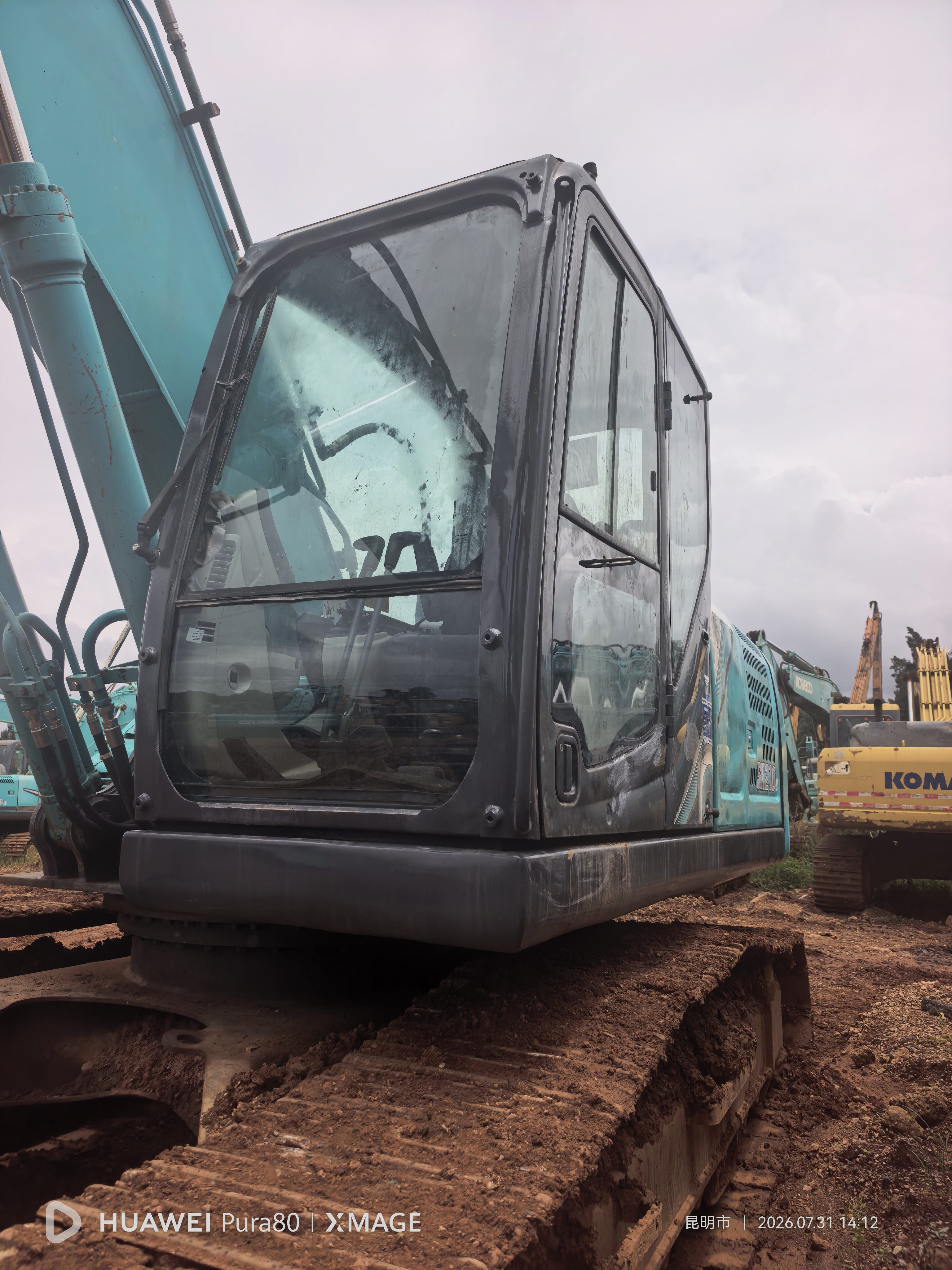 Buy Kobelco 210LC-9 Used Excavator / 17 Buy Kobelco 210LC-9 Used Excavator / 17