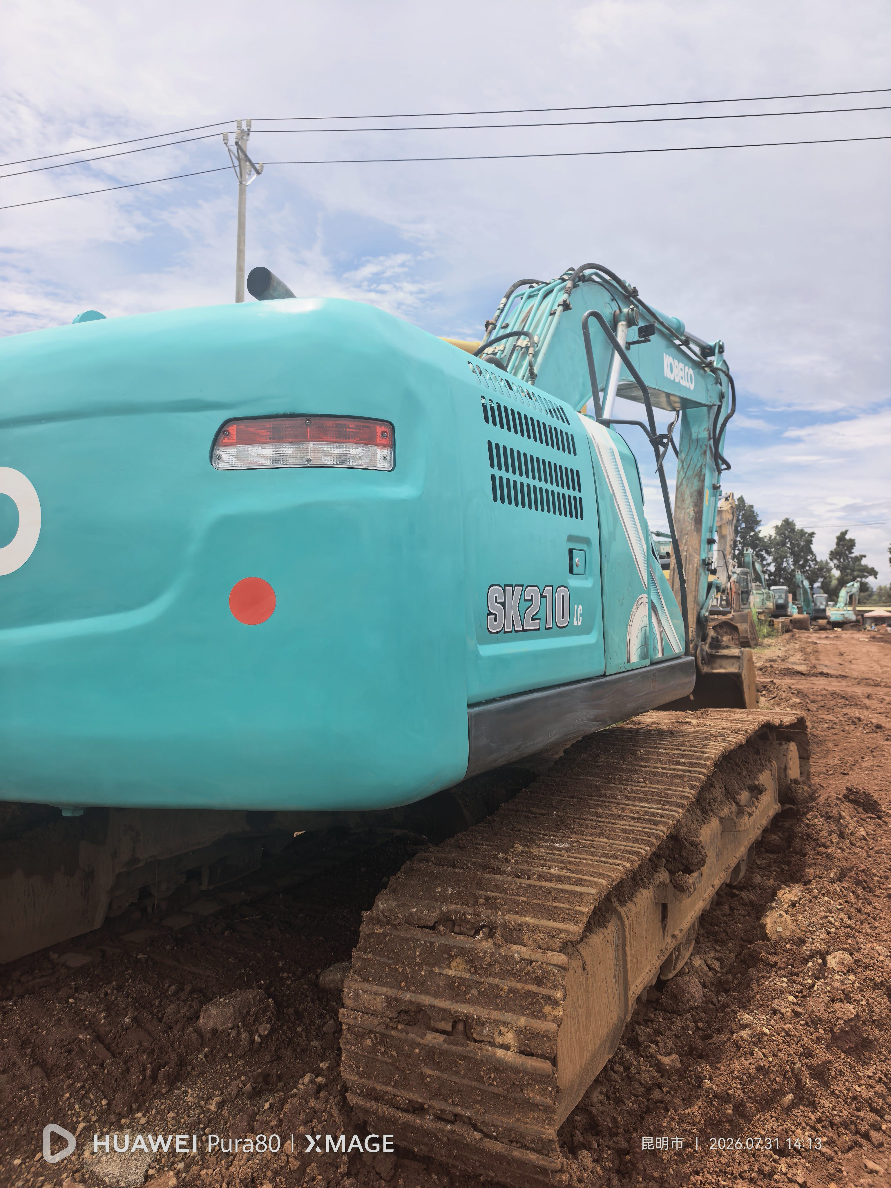 Buy Kobelco 210LC-9 Used Excavator / 14 Buy Kobelco 210LC-9 Used Excavator / 14