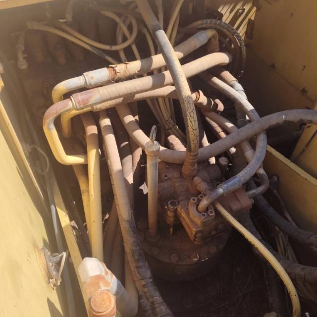 Buy Caterpillar 320C Used Excavator / 4 Buy Caterpillar 320C Used Excavator / 4